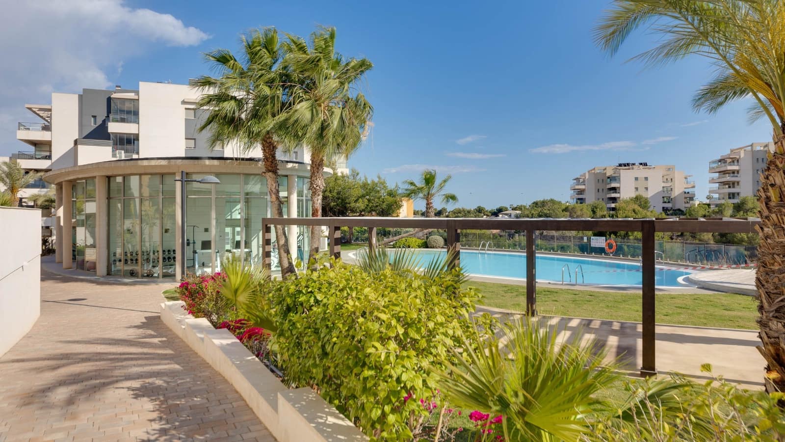 3 soveværelse Lejlighed til salg i Orihuela Costa med swimmingpool garage - € 299.000 (Ref: 9797747)