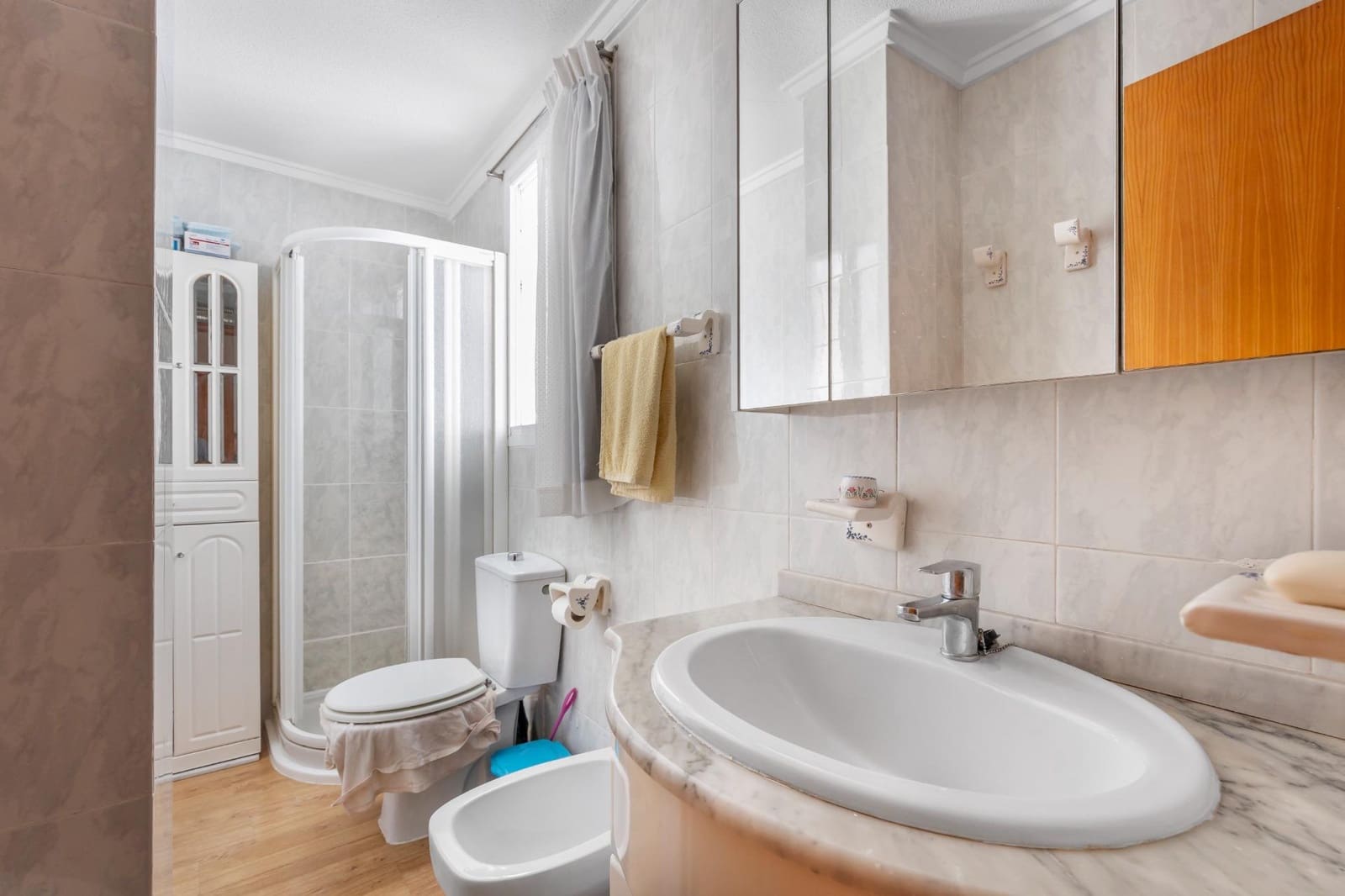 3 quarto Penthouse para venda em Torrevieja com garagem - 181 000 € (Ref: 9800295)
