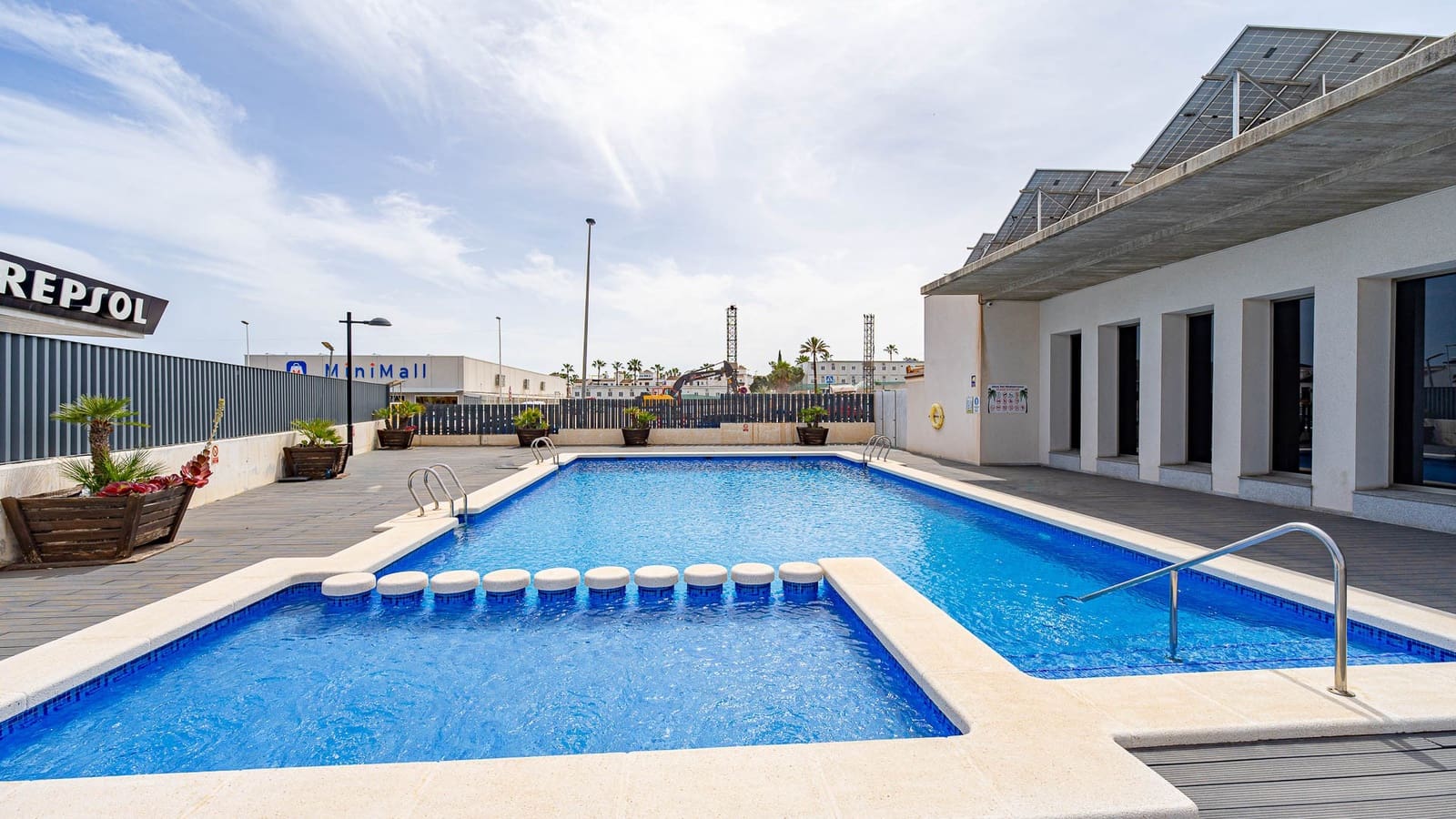 2 soveværelse Lejlighed til salg i Orihuela Costa med swimmingpool garage - € 275.000 (Ref: 9800300)