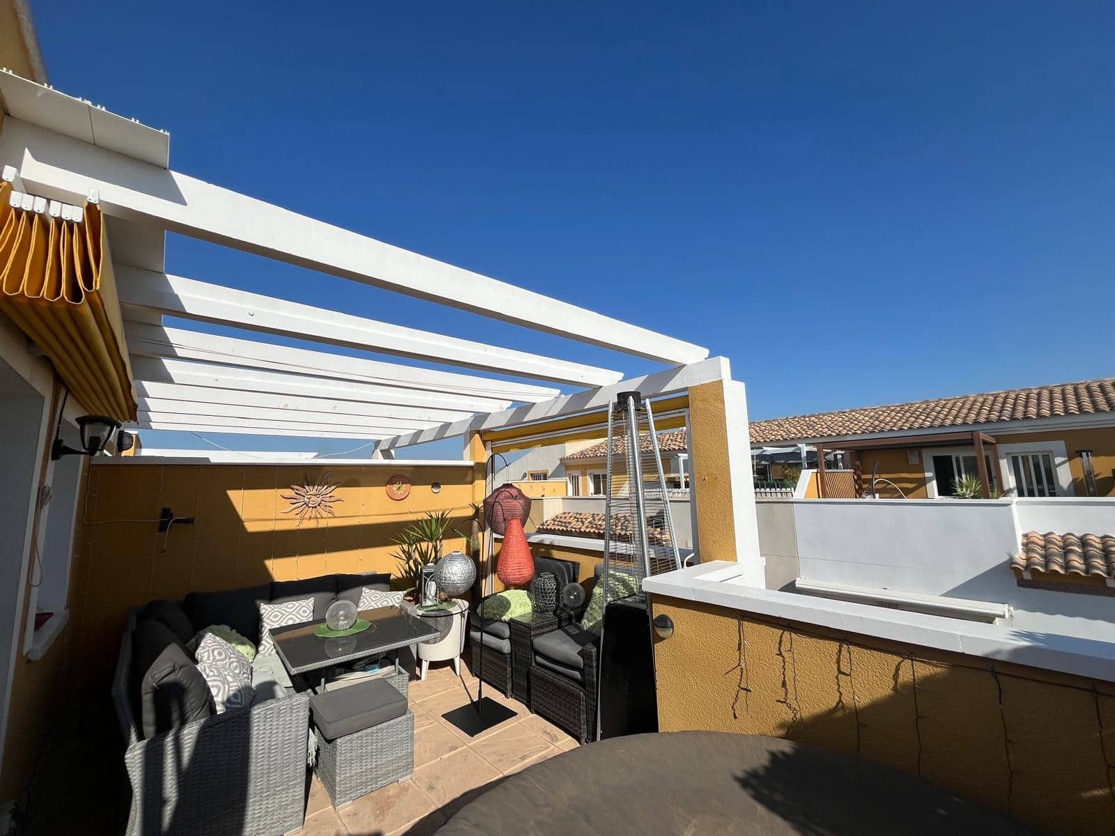 2 Zimmer Haus zu verkaufen in Catral mit Pool - 159.995 € (Ref: 9800301)