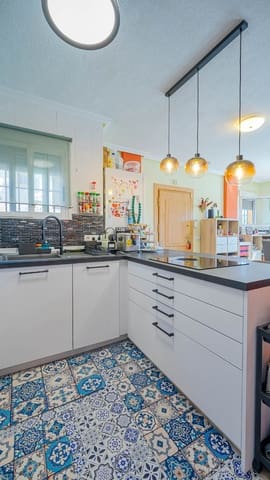 2 slaapkamer Rijtjeshuis te koop in Punta Prima, Torrevieja met zwembad - € 269.000 (Ref: 9800305)