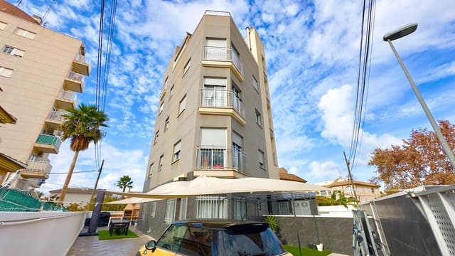 12 chambre Appartement à vendre à Torrevieja avec garage - 1 700 000 € (Ref: 9802731)