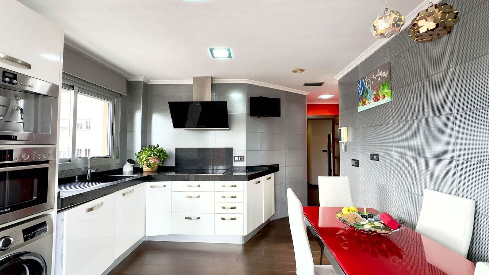 12 Zimmer Apartment zu verkaufen in Torrevieja mit Garage - 1.700.000 € (Ref: 9802731)