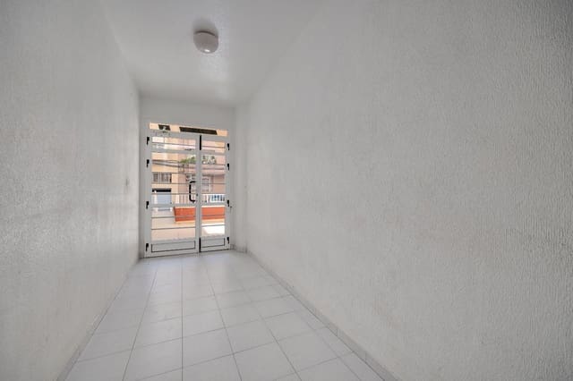 1 sovrum Lägenhet till salu i Torrevieja - 114 969 € (Ref: 9805227)