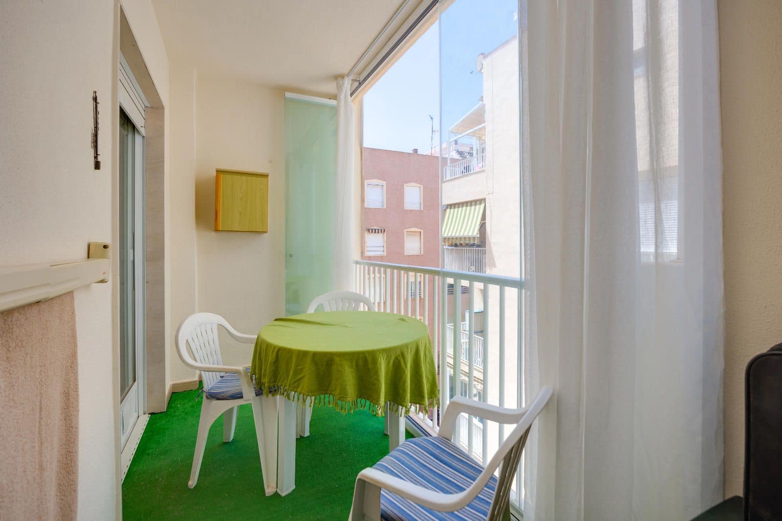 1 sovrum Lägenhet till salu i Torrevieja - 114 969 € (Ref: 9805227)