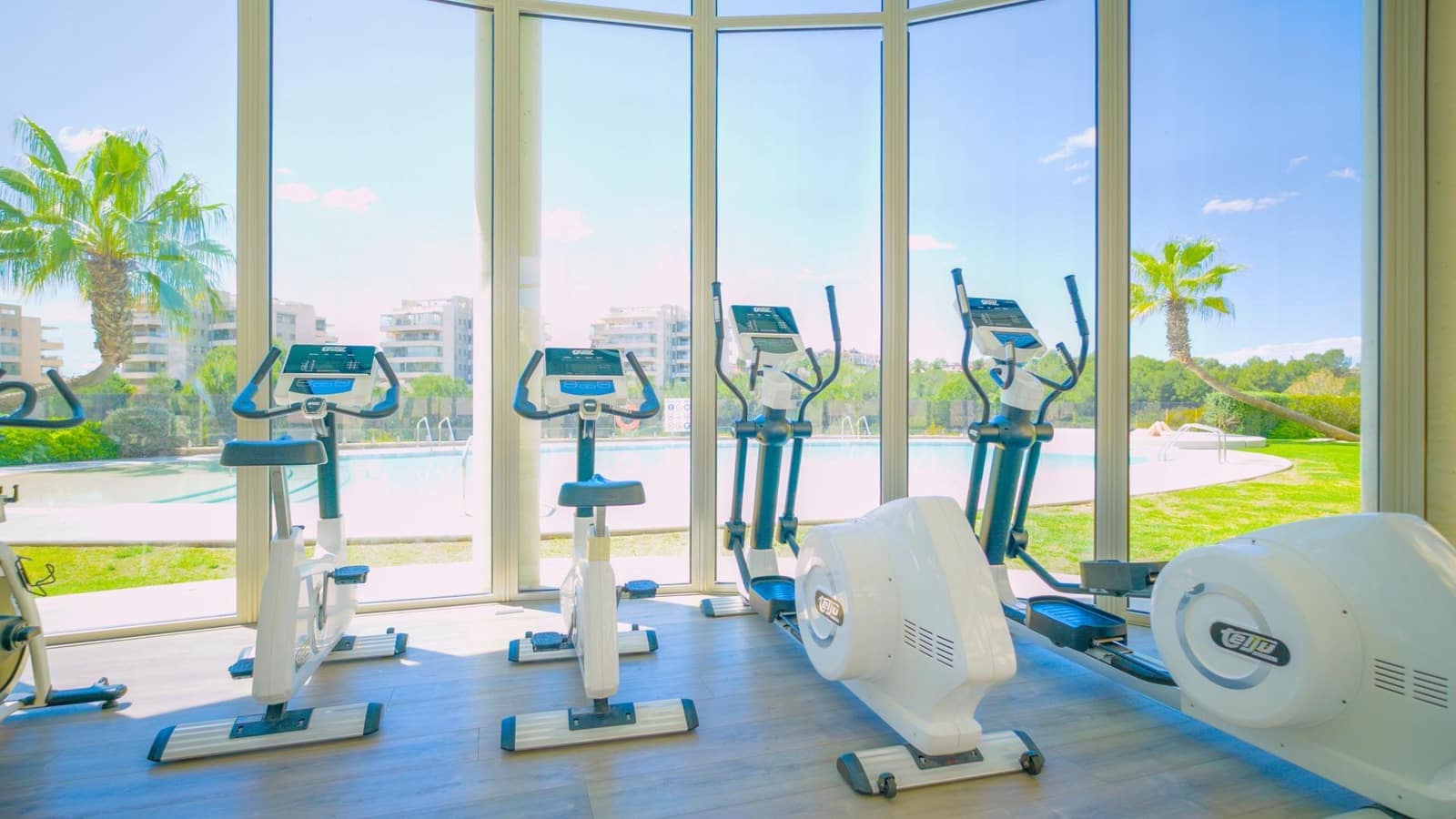 3 soveværelse Lejlighed til salg i Orihuela Costa med swimmingpool - € 360.000 (Ref: 9805232)