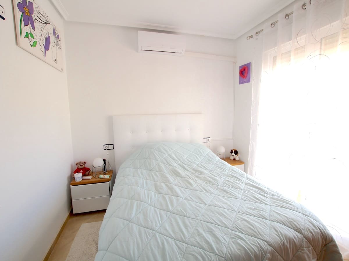 3 bedroom Villa for sale in San Miguel de Salinas with pool - € 210,000 (Ref: 9806797)