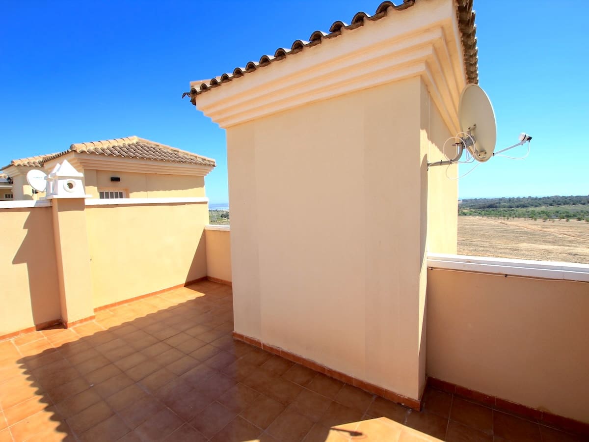 3 bedroom Villa for sale in San Miguel de Salinas with pool - € 210,000 (Ref: 9806797)