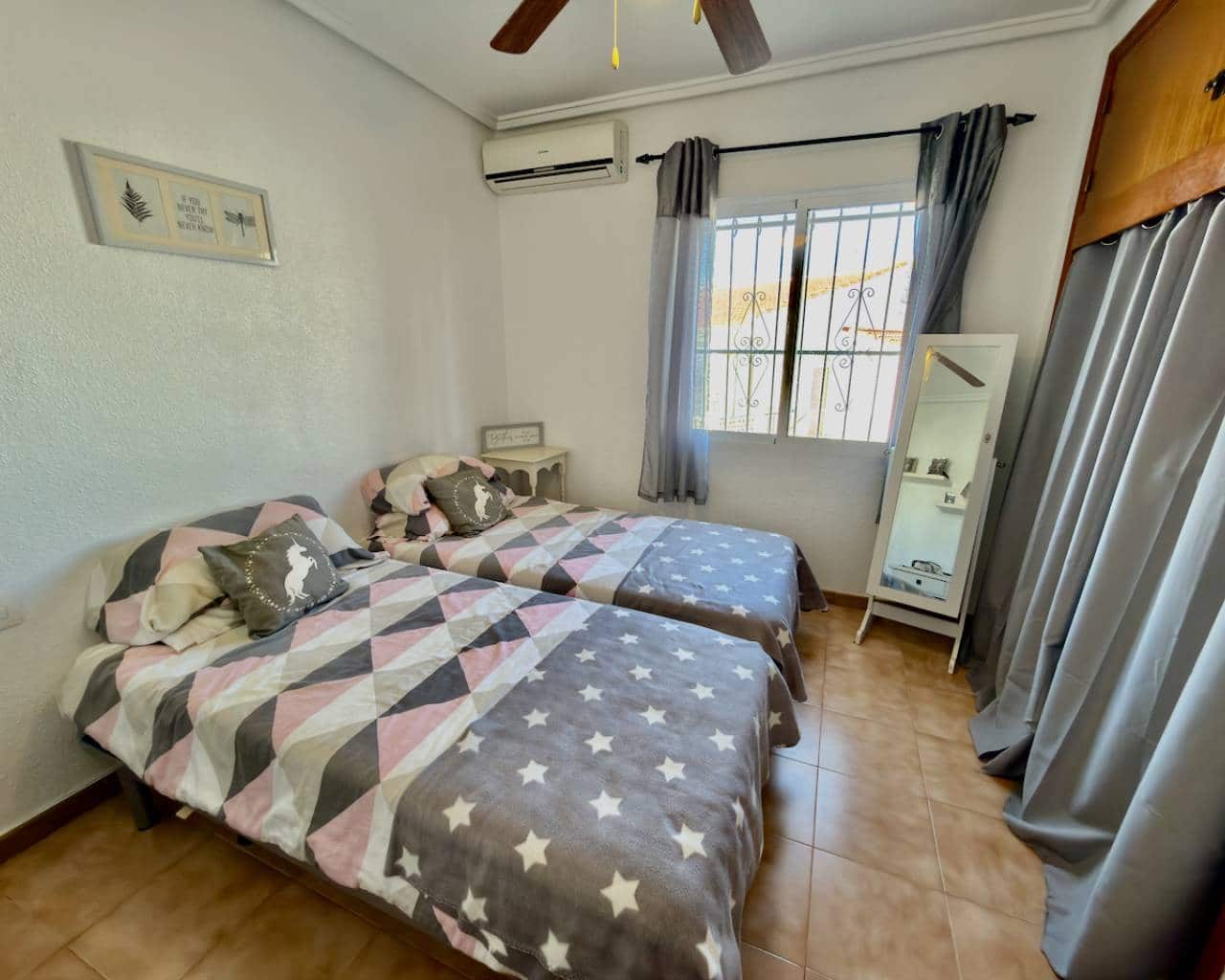 4 quarto Moradia para venda em Ciudad Quesada com piscina garagem - 495 000 € (Ref: 9806799)