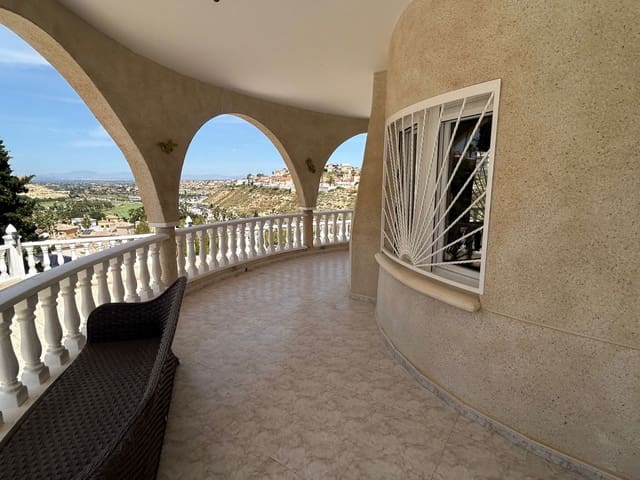 Chalet de 3 habitaciones en Ciudad Quesada, Rojales en venta con piscina garaje - 399.990 € (Ref: 9809806)