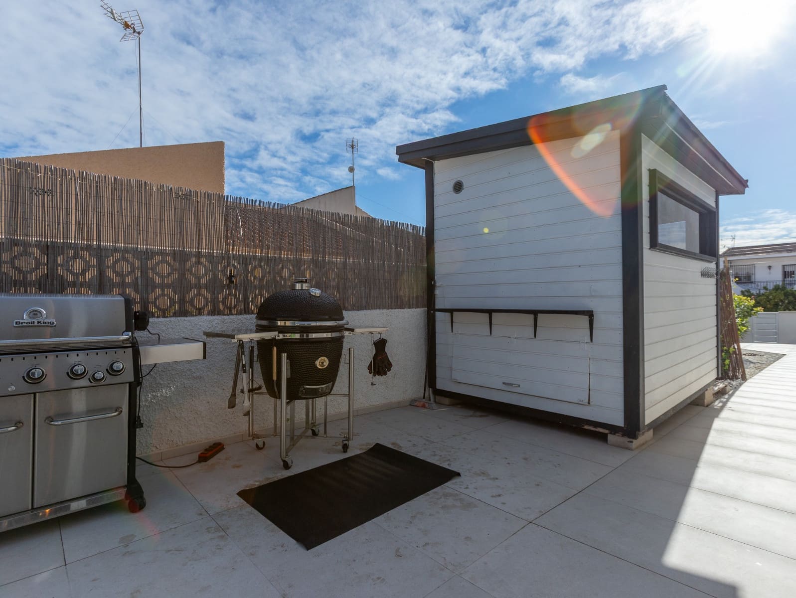 Chalet de 4 habitaciones en Los Balcones en venta con piscina - 650.000 € (Ref: 9809810)