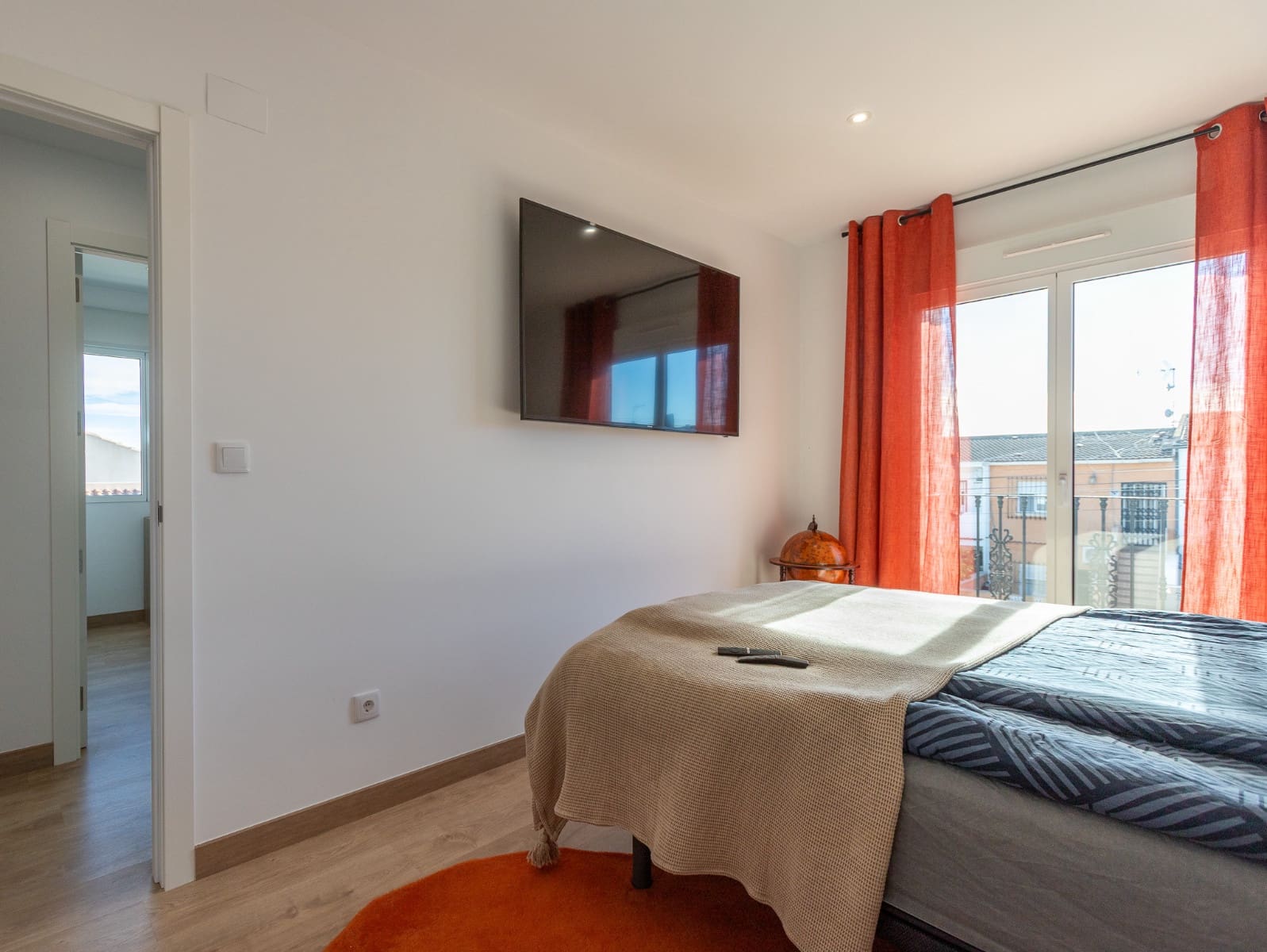 Chalet de 4 habitaciones en Los Balcones en venta con piscina - 650.000 € (Ref: 9809810)