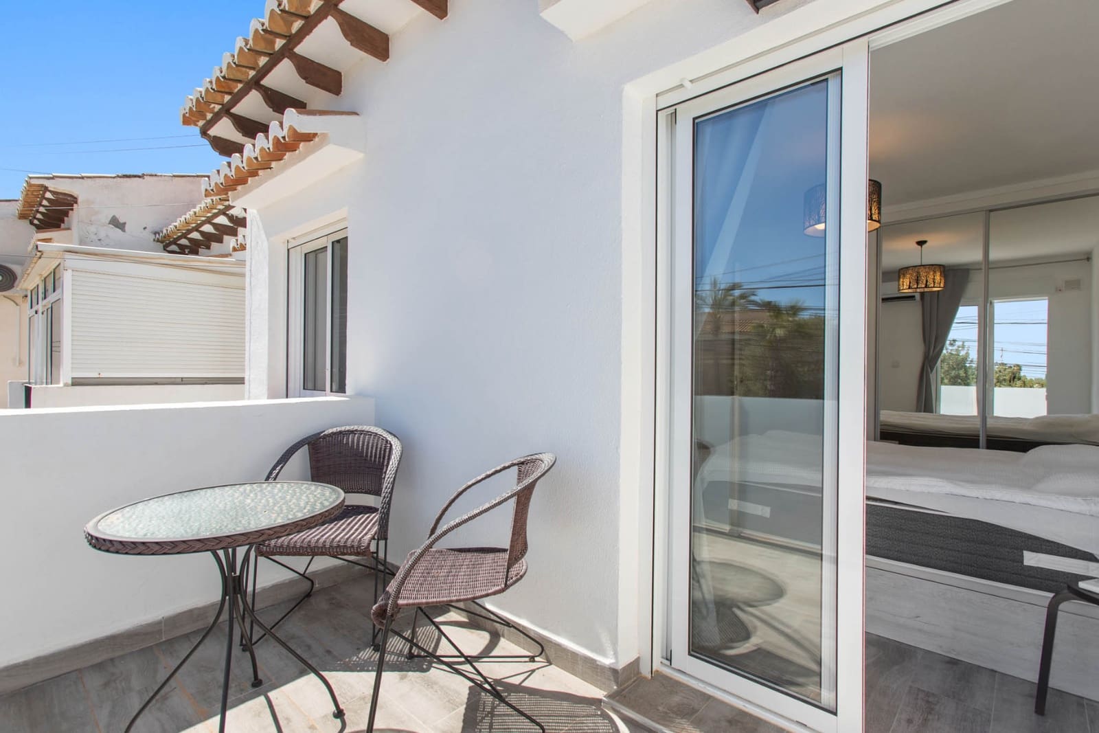 2 Zimmer Apartment zu verkaufen in Torrevieja mit Pool - 163.000 € (Ref: 9809813)