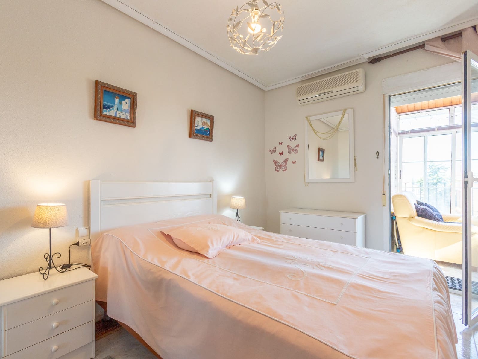 2 sypialnia Penthouse na sprzedaż w Torrevieja z basenem - 145 000 € (Ref: 9809814)