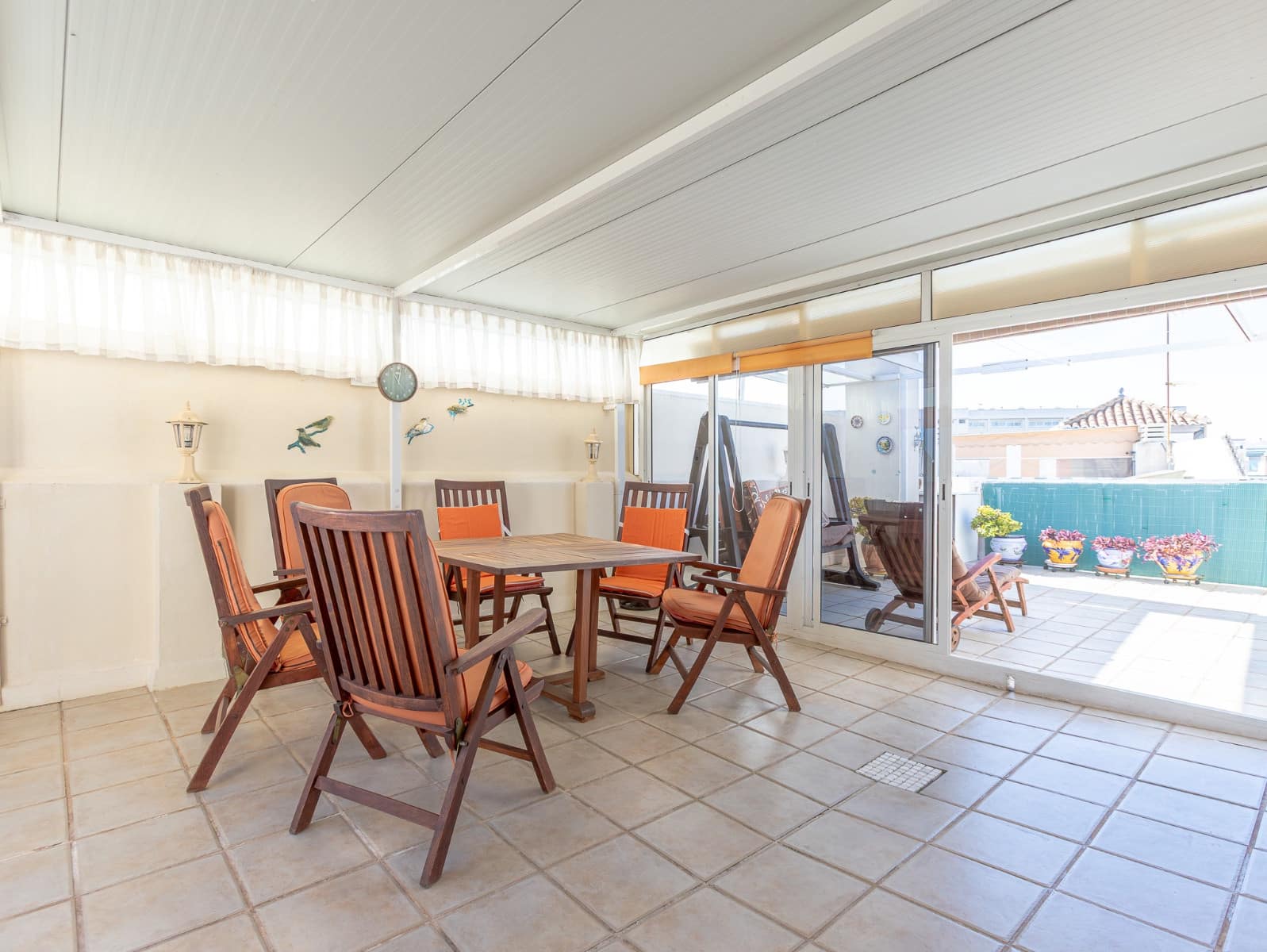 2 sypialnia Penthouse na sprzedaż w Torrevieja z basenem - 145 000 € (Ref: 9809814)