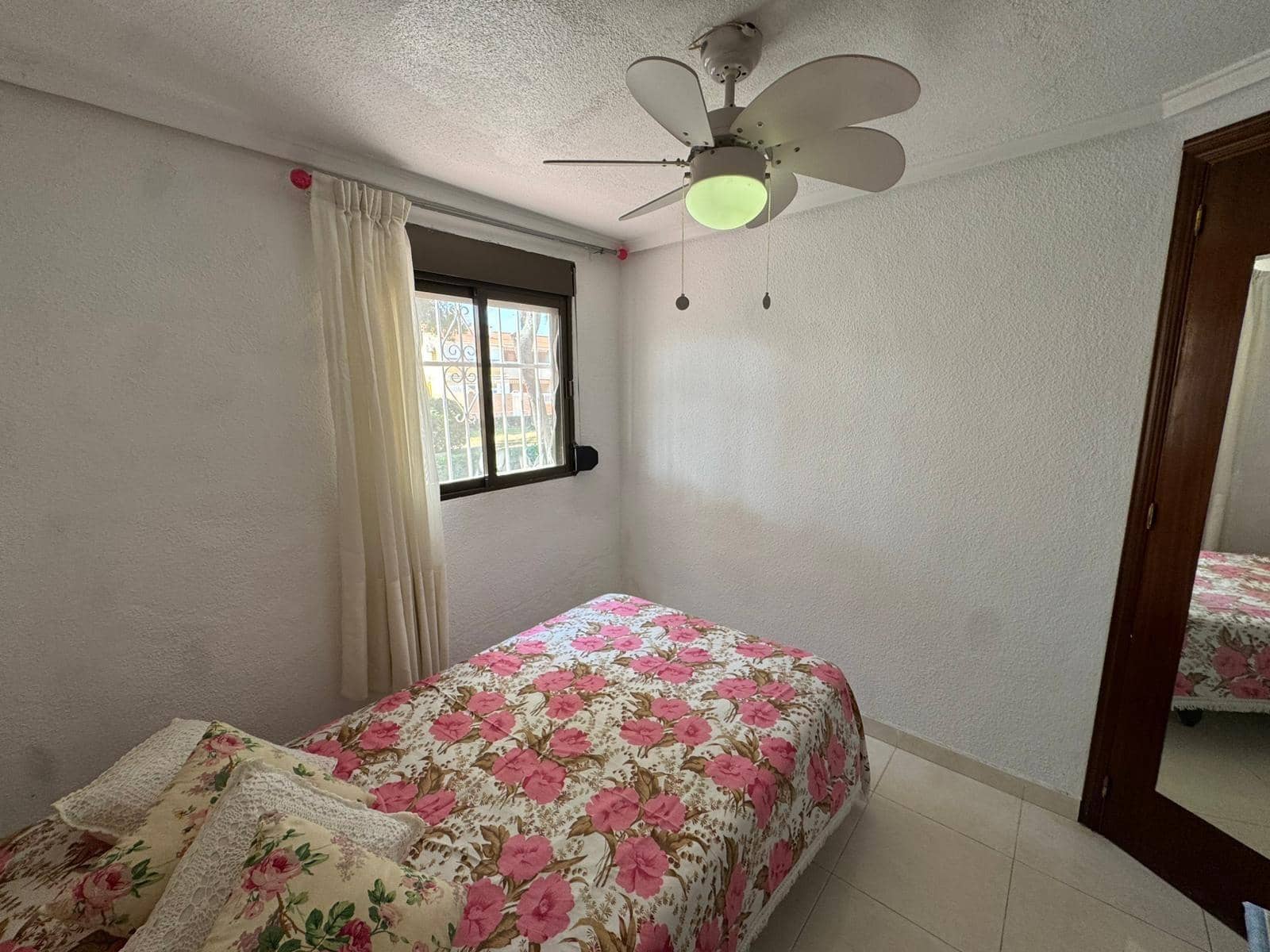 3 sypialnia Bungalow na sprzedaż w Torrevieja - 149 900 € (Ref: 9816385)