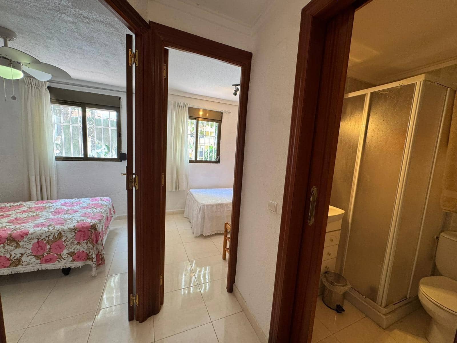 3 sypialnia Bungalow na sprzedaż w Torrevieja - 149 900 € (Ref: 9816385)