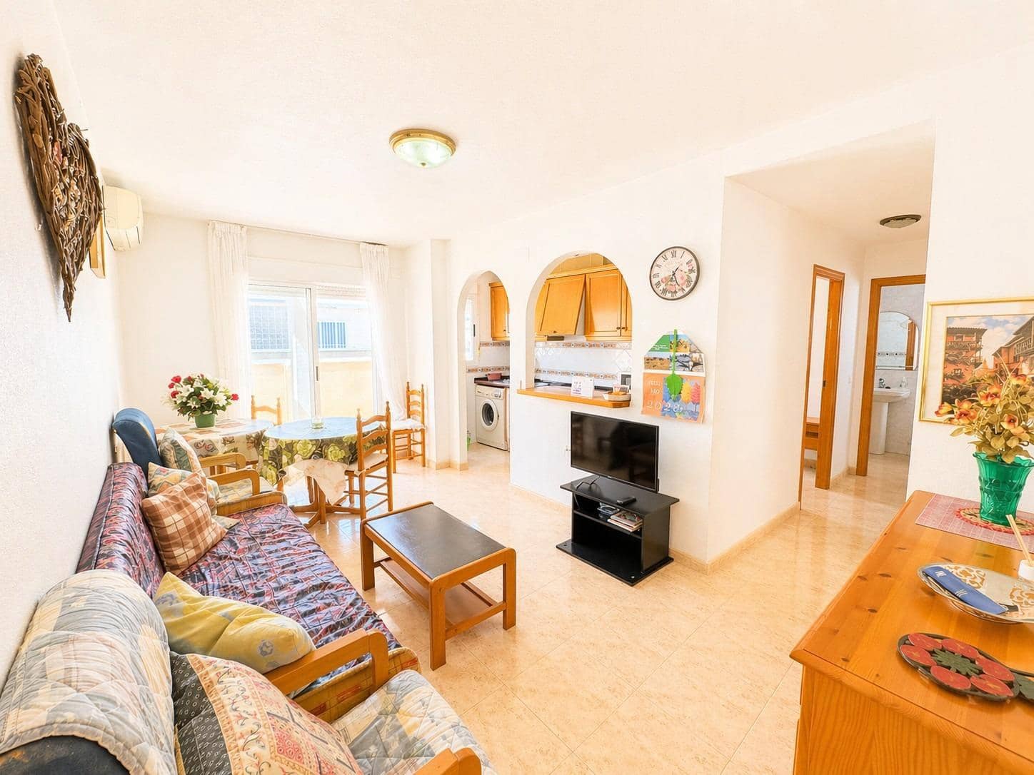 3 makuuhuone Kattohuoneisto myytävänä paikassa Torrevieja mukana uima-altaan - 175 000 € (Ref: 9816386)