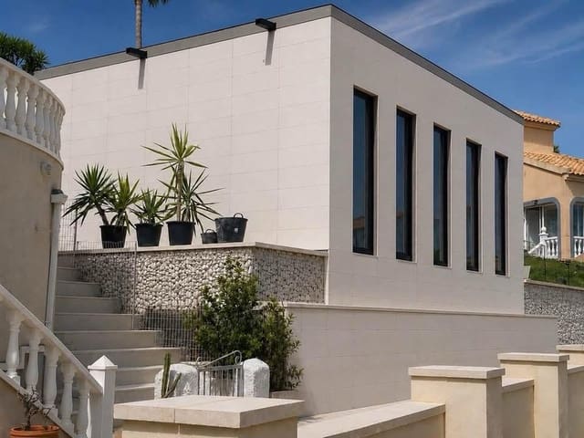 3 Zimmer Villa zu verkaufen in Ciudad Quesada, Rojales mit Pool - 295.000 € (Ref: 9819212)