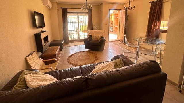 3 chambre Appartement à vendre à Torrevieja avec piscine garage - 220 000 € (Ref: 9820845)