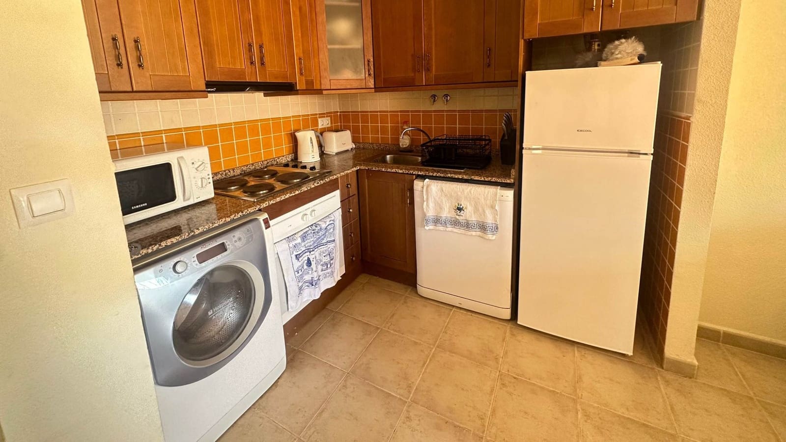 3 chambre Appartement à vendre à Torrevieja avec piscine garage - 220 000 € (Ref: 9820845)