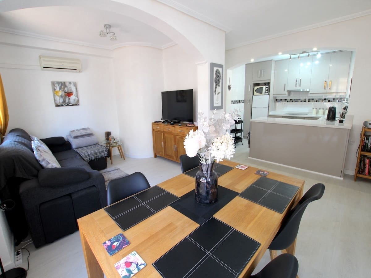 2 quarto Casa em Banda para venda em Cabo Roig - 235 000 € (Ref: 9820851)