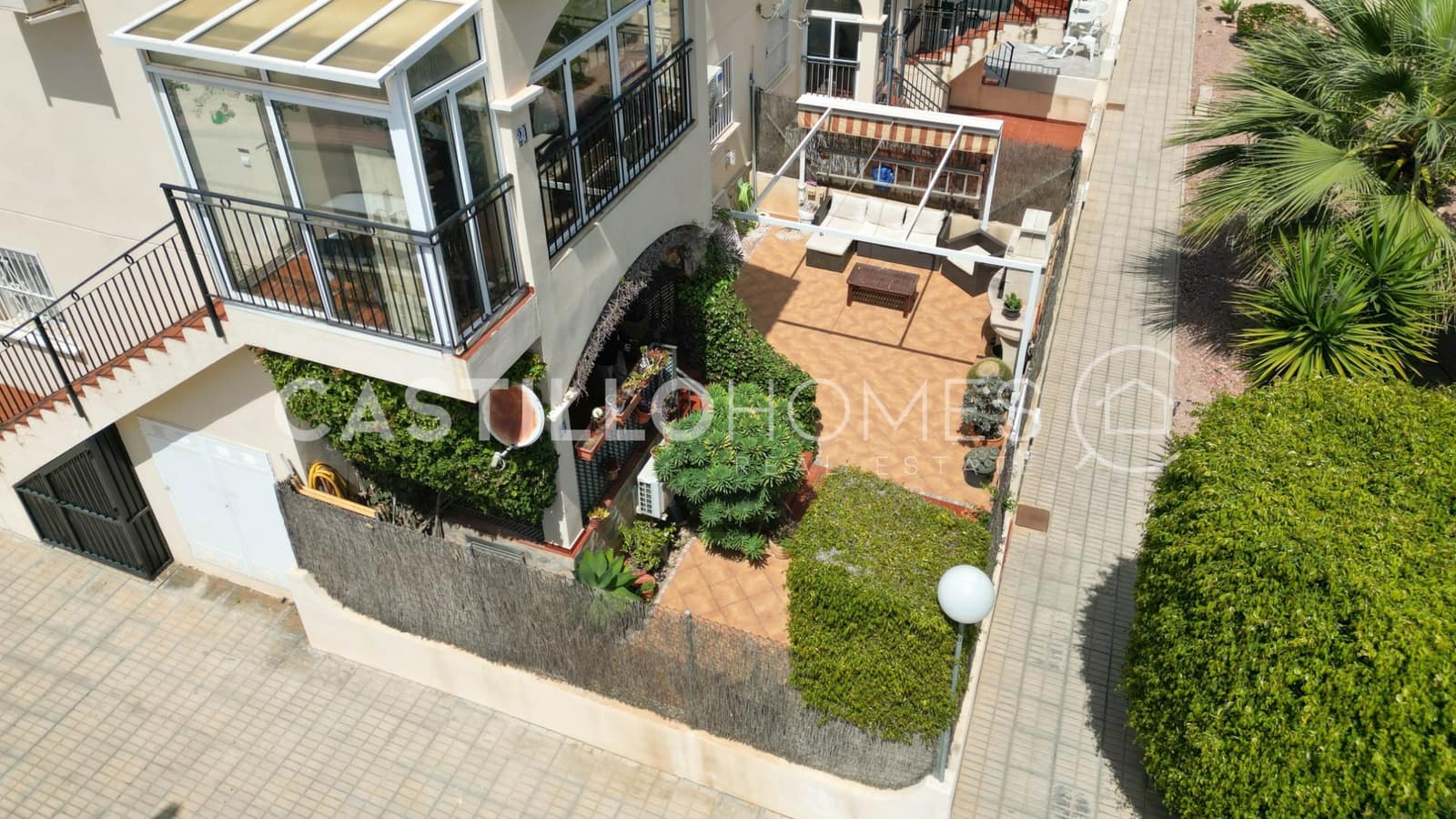 3 quarto Bungalow para venda em Orihuela Costa com piscina garagem - 199 999 € (Ref: 9820853)