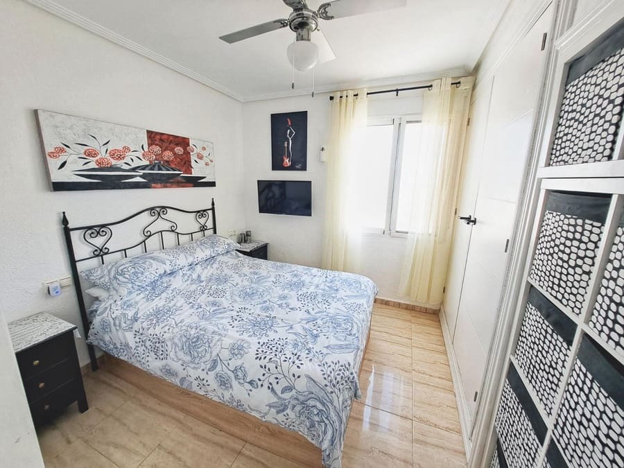 1 bedroom Bungalow for sale in Torrevieja - € 93,000 (Ref: 9824208)