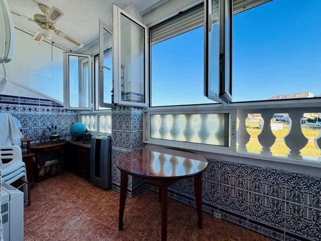 2 Zimmer Apartment zu verkaufen in La Mata, Torrevieja - 149.000 € (Ref: 9826076)
