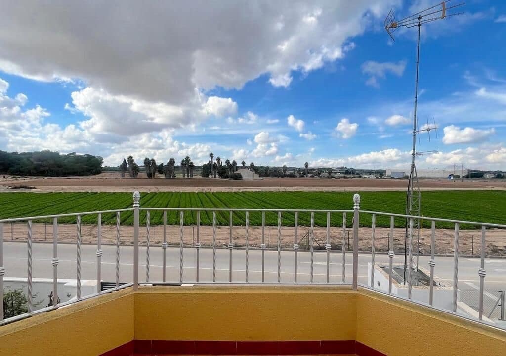 3 bedroom Villa for sale in Lo Crispin with pool - € 312,995 (Ref: 9830044)