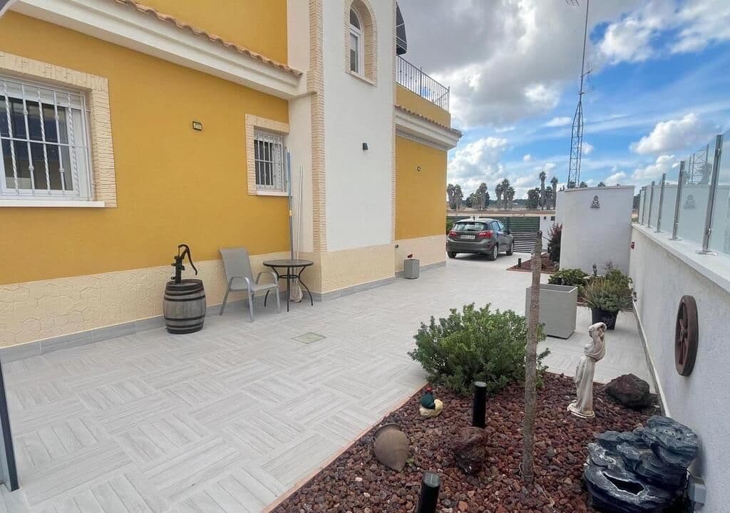3 bedroom Villa for sale in Lo Crispin with pool - € 312,995 (Ref: 9830044)