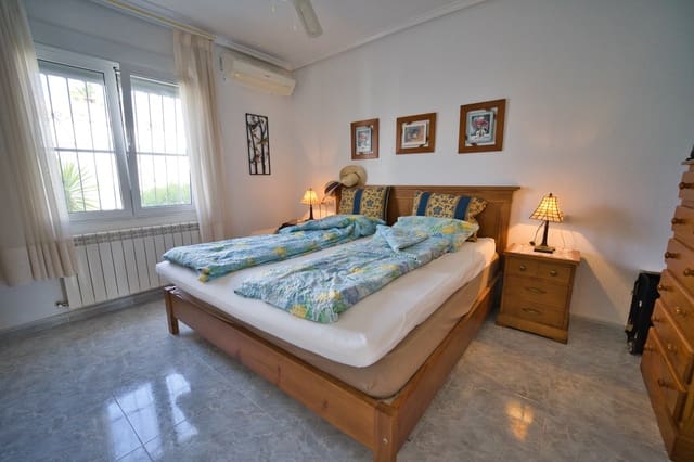 5 soverom Villa til salgs i Ciudad Quesada, Rojales med svømmebasseng garasje - € 499 950 (Ref: 9830060)