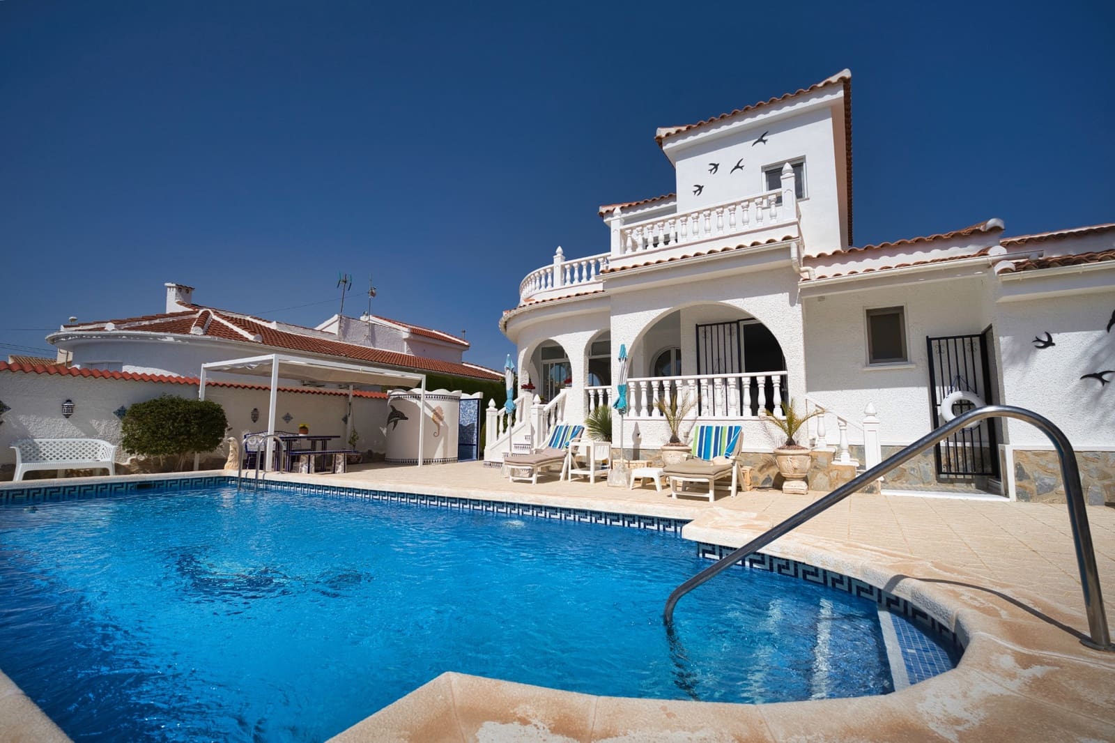 5 soverom Villa til salgs i Ciudad Quesada med svømmebasseng garasje - € 499 950 (Ref: 9830060)