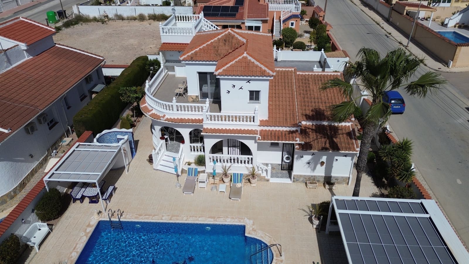 5 soverom Villa til salgs i Ciudad Quesada med svømmebasseng garasje - € 499 950 (Ref: 9830060)