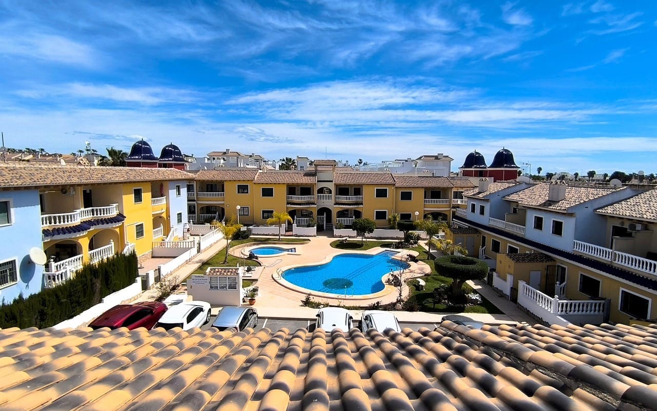 2 soveværelse Lejlighed til salg i Ciudad Quesada med swimmingpool - € 169.950 (Ref: 9830072)