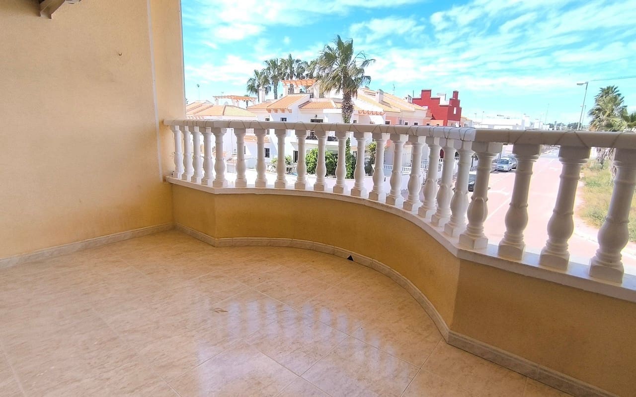 2 soveværelse Lejlighed til salg i Ciudad Quesada med swimmingpool - € 169.950 (Ref: 9830072)