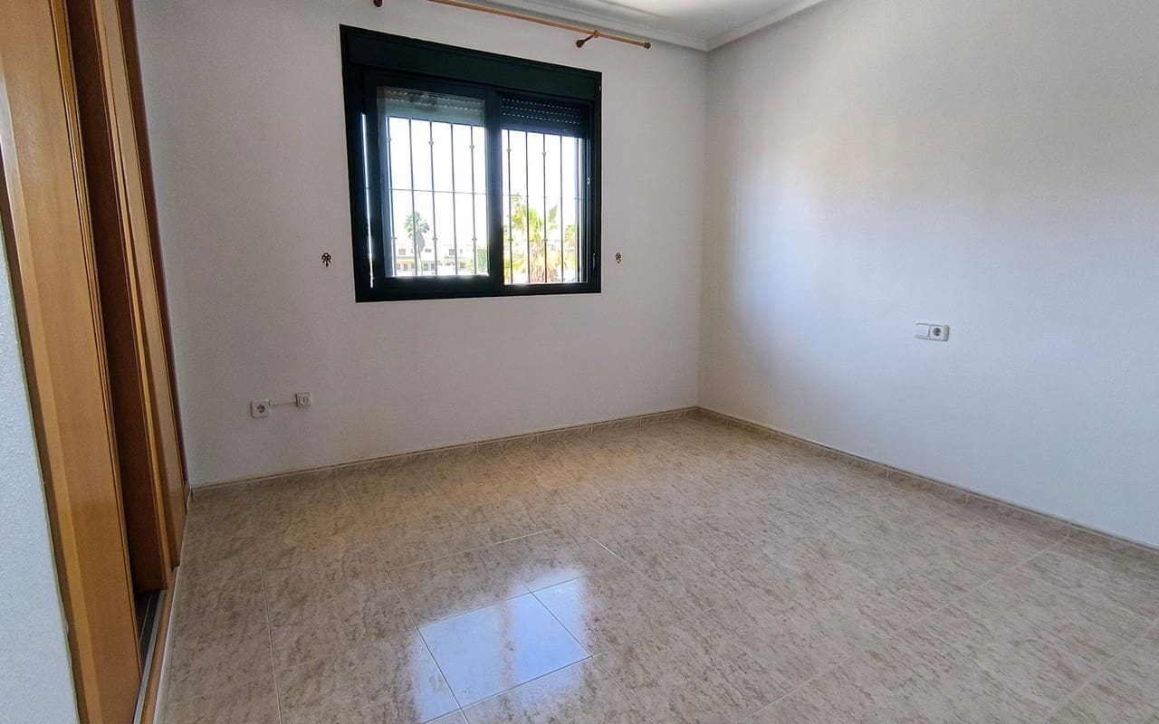 2 soveværelse Lejlighed til salg i Ciudad Quesada med swimmingpool - € 169.950 (Ref: 9830072)