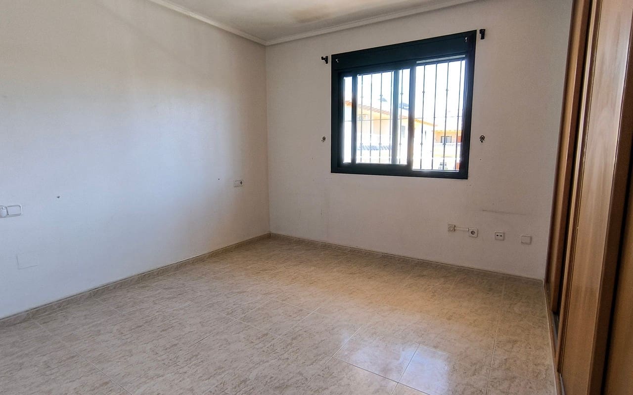 2 soveværelse Lejlighed til salg i Ciudad Quesada med swimmingpool - € 169.950 (Ref: 9830072)