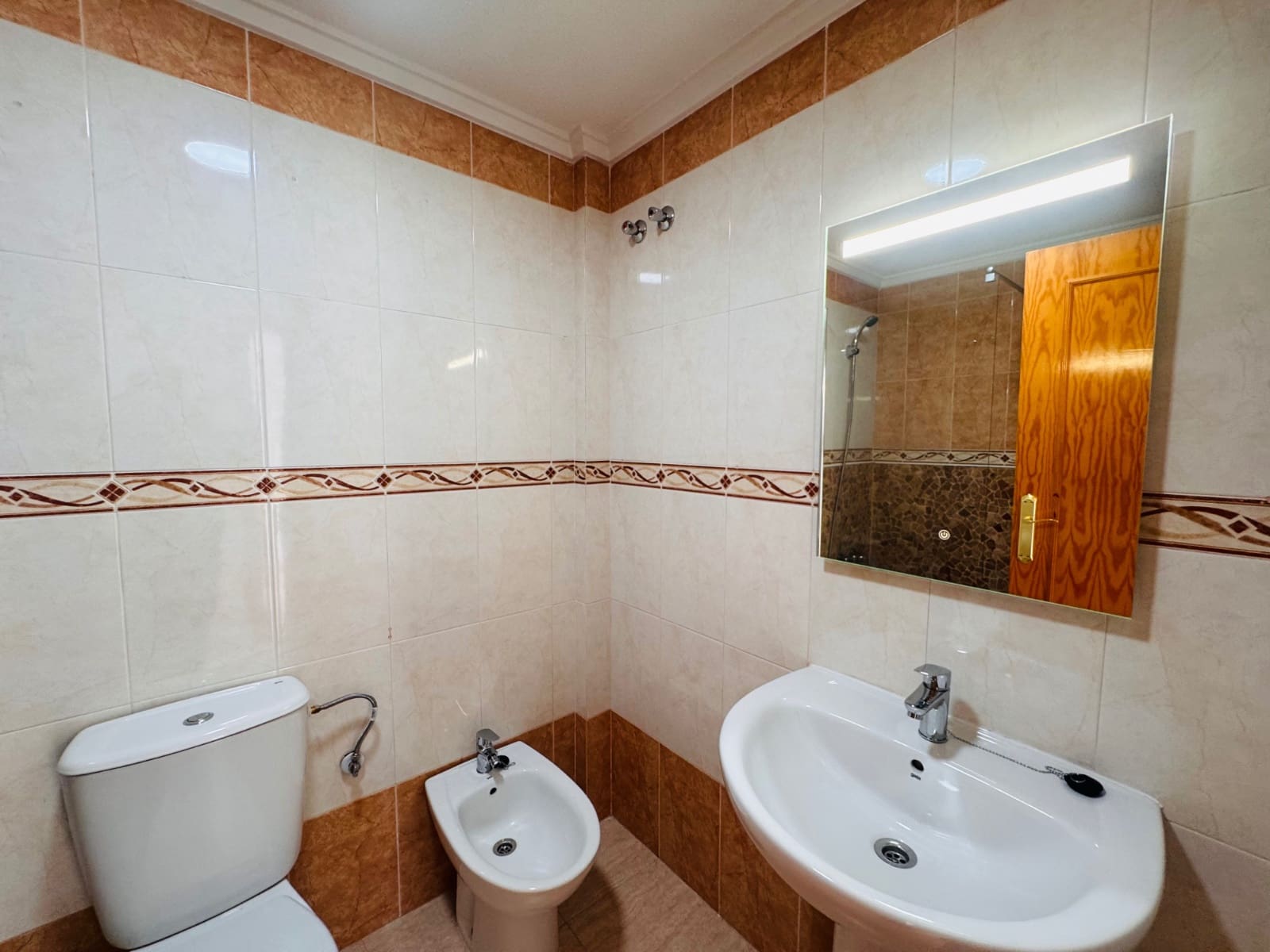 3 bedroom Semi-detached Villa for sale in Ciudad Quesada with pool - € 289,000 (Ref: 9830077)