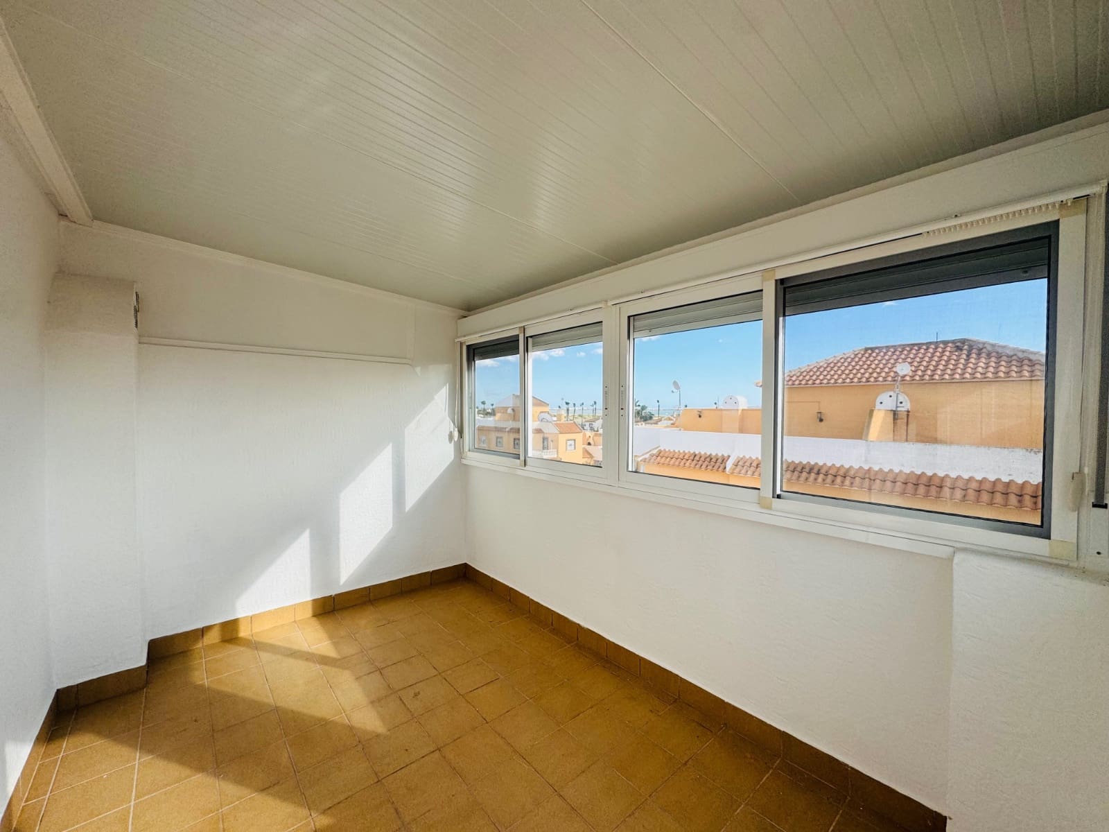 3 bedroom Semi-detached Villa for sale in Ciudad Quesada with pool - € 289,000 (Ref: 9830077)