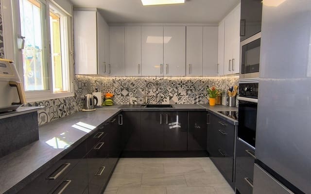 4 sypialnia Willa na sprzedaż w Ciudad Quesada, Rojales z basenem - 375 000 € (Ref: 9830078)