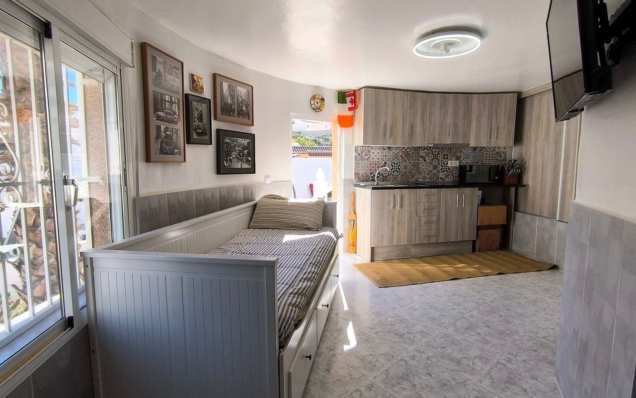 4 sypialnia Willa na sprzedaż w Ciudad Quesada z basenem - 375 000 € (Ref: 9830078)
