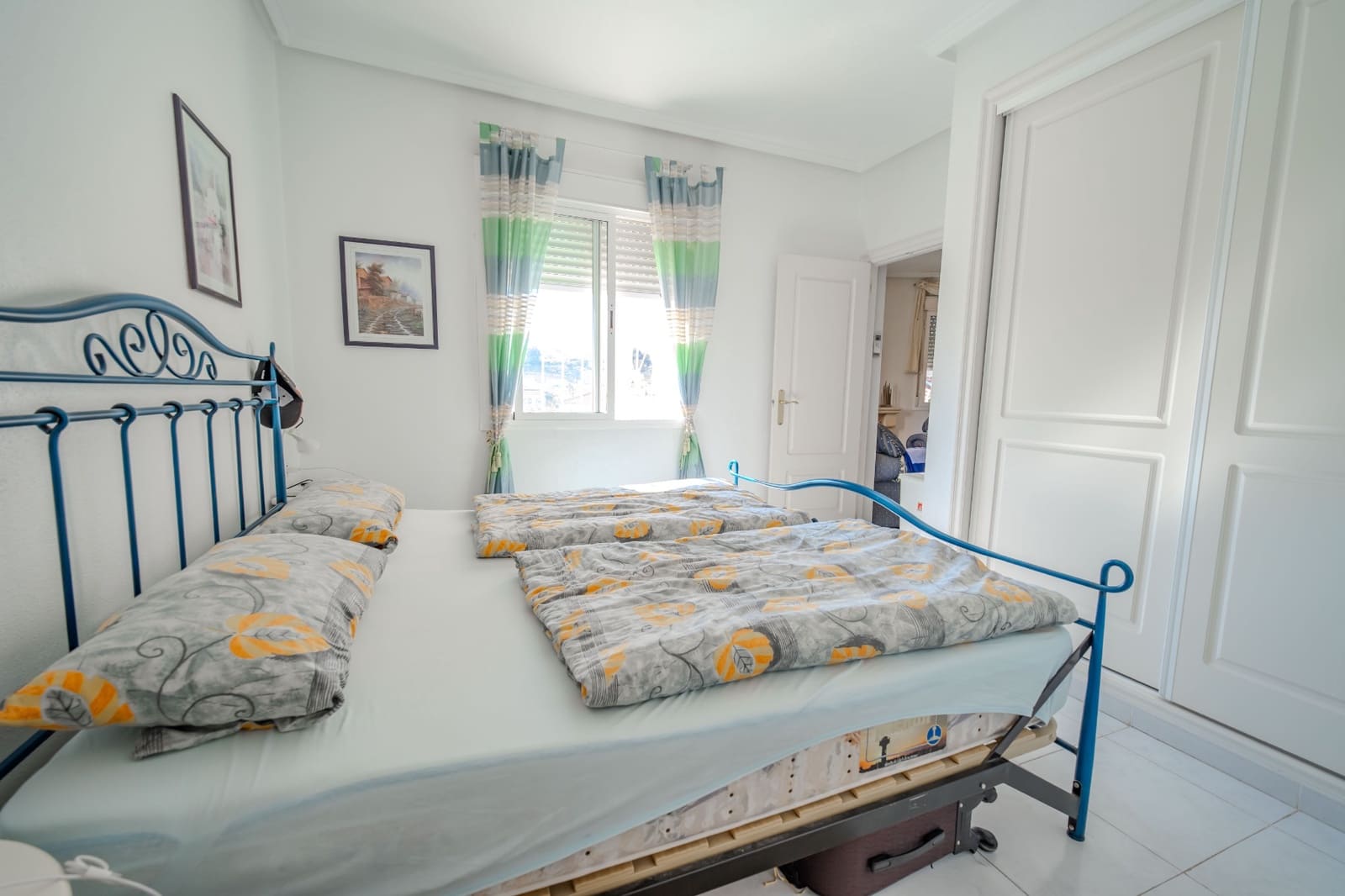 Chalet de 4 habitaciones en Ciudad Quesada en venta con piscina - 379.950 € (Ref: 9830079)