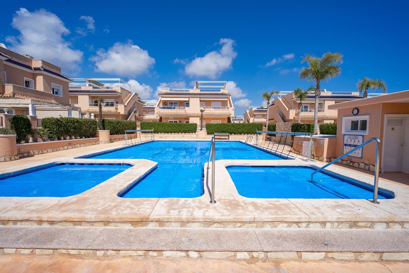 3 bedroom Townhouse for sale in Cabo Roig with pool - € 325,000 (Ref: 9830088)