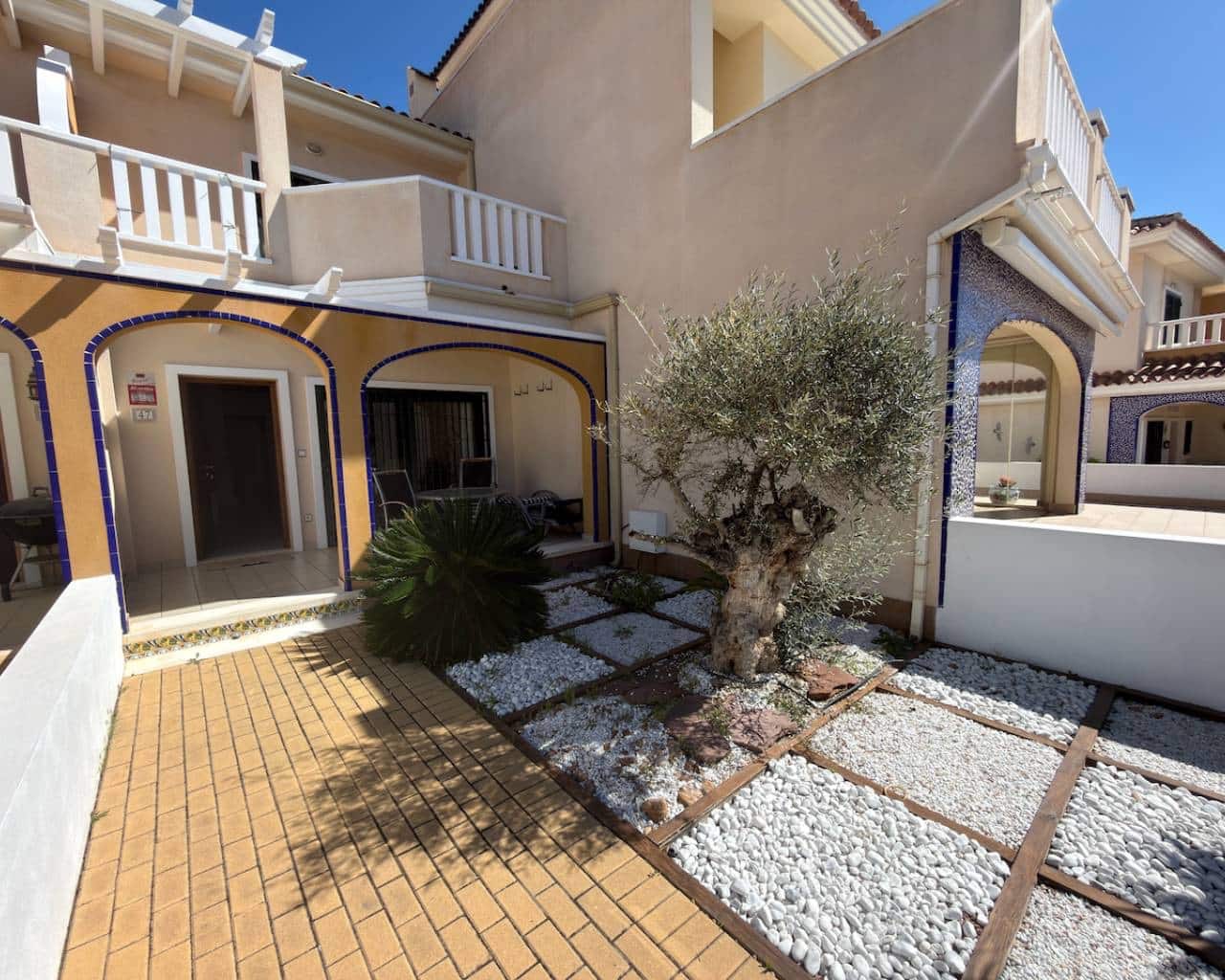 3 quarto Casa em Banda para venda em Ciudad Quesada com piscina - 340 000 € (Ref: 9830091)