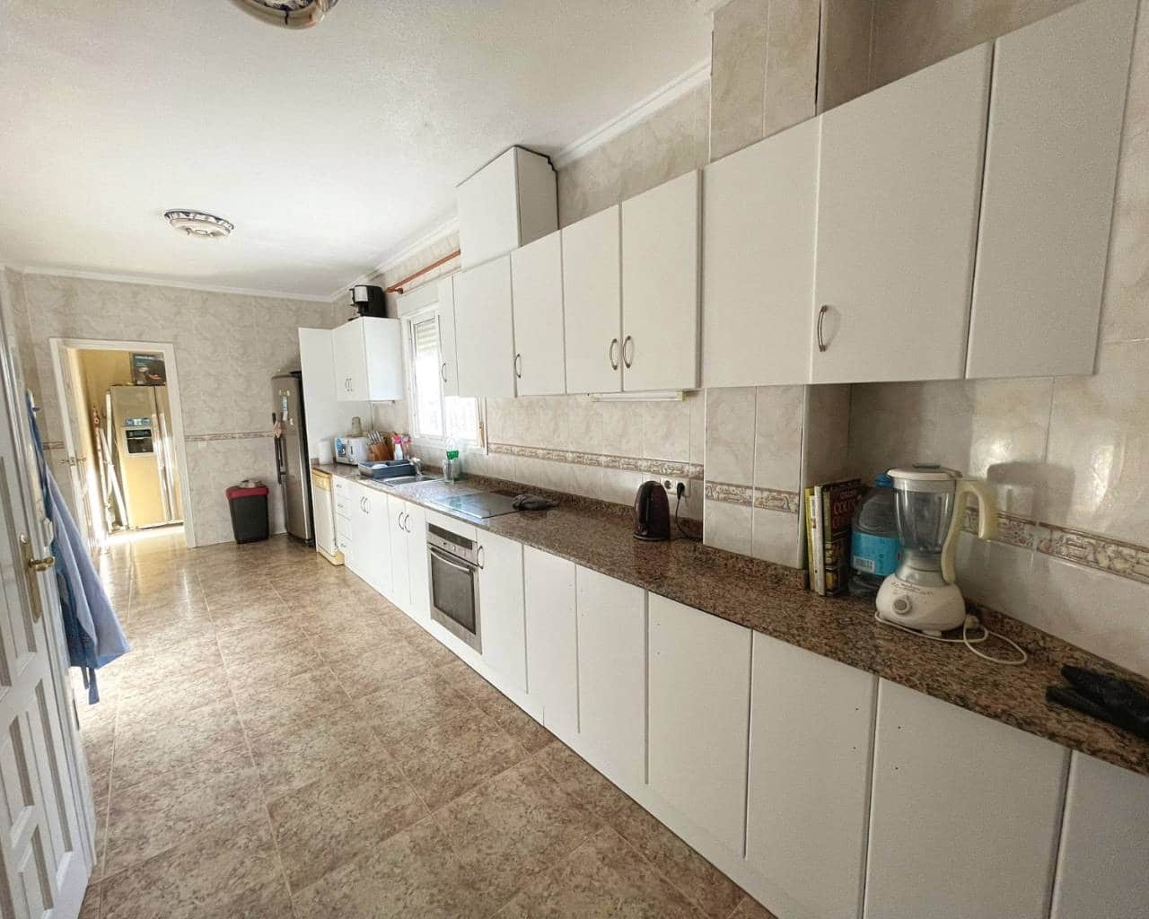 5 makuuhuone Huvila myytävänä paikassa Ciudad Quesada mukana uima-altaan - 450 000 € (Ref: 9830094)