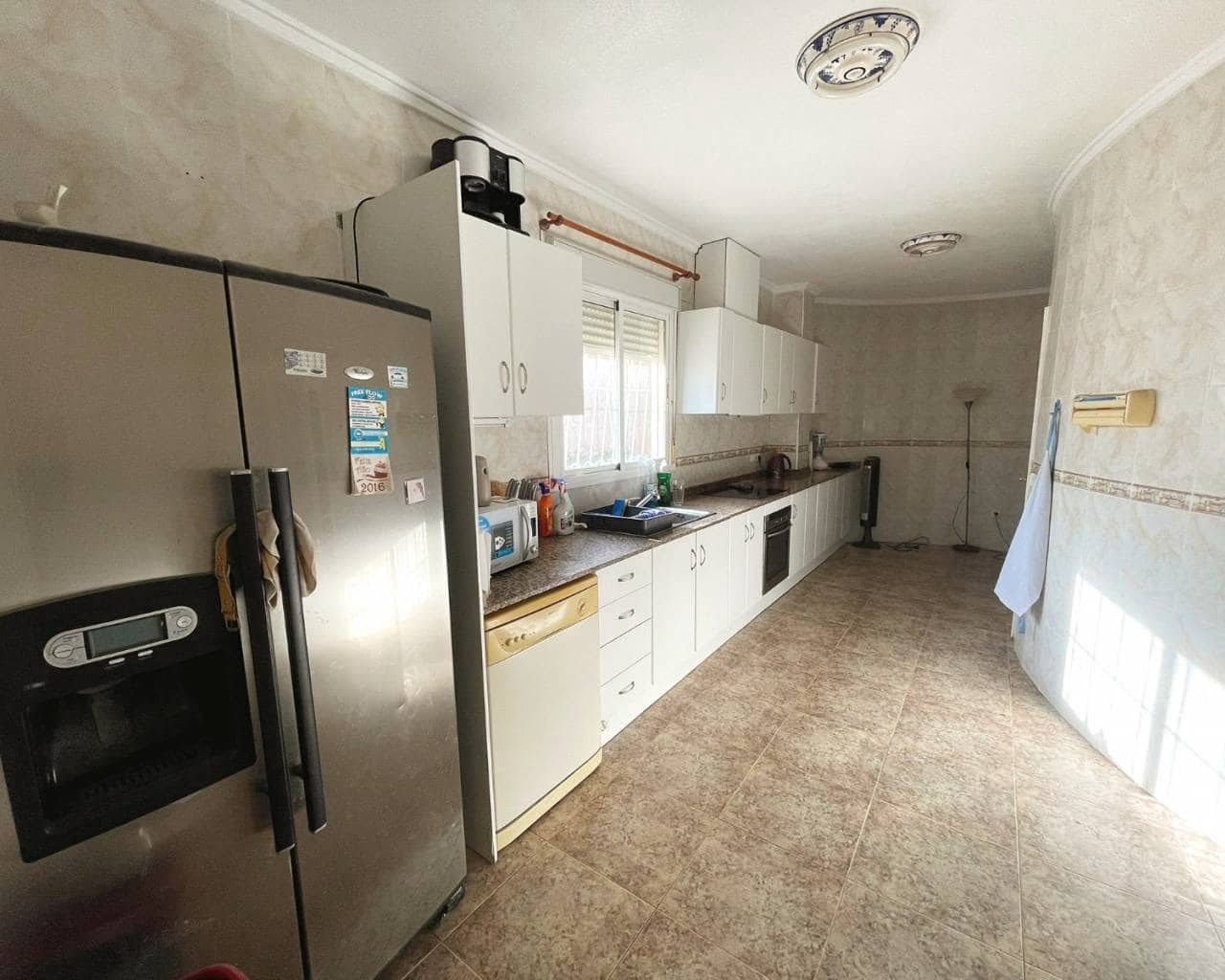 5 makuuhuone Huvila myytävänä paikassa Ciudad Quesada mukana uima-altaan - 450 000 € (Ref: 9830094)