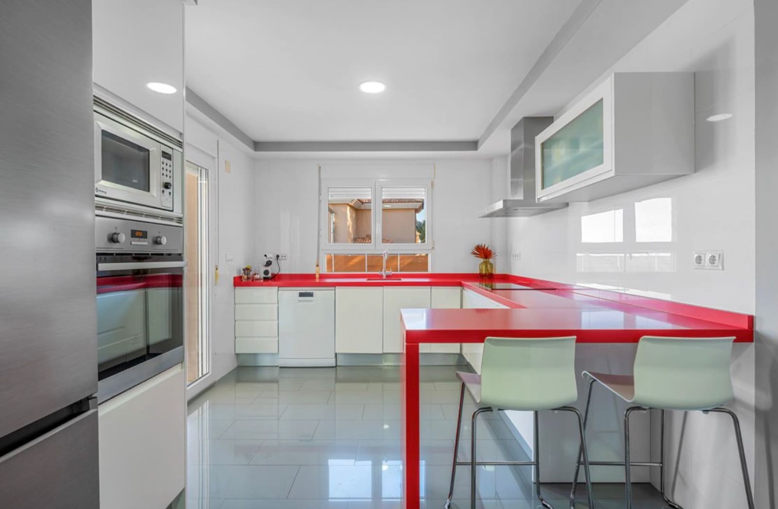 3 chambre Villa/Maison à vendre à San Miguel de Salinas avec piscine - 549 000 € (Ref: 9830096)