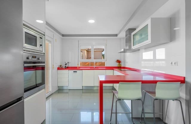 3 chambre Villa/Maison à vendre à San Miguel de Salinas avec piscine - 549 000 € (Ref: 9830096)
