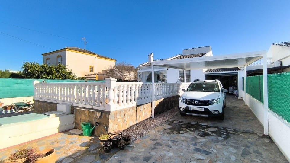 3 Zimmer Villa zu verkaufen in Torrevieja mit Pool - 339.950 € (Ref: 9830102)